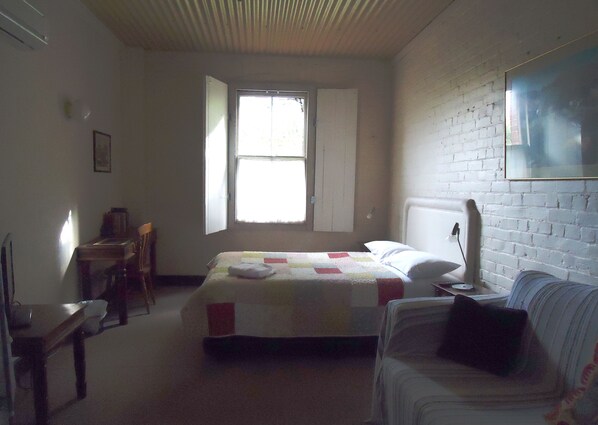 Apartment, 1 Bedroom (Bassett Balcony)