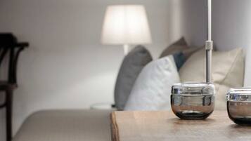 2 Schlafzimmer, Schreibtisch, Bügeleisen/Bügelbrett, WLAN