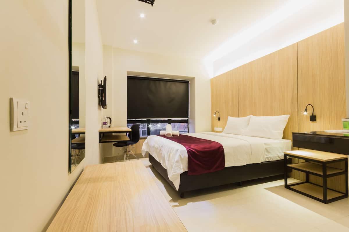 Executive Queen Room | Soundproofing, free WiFi
