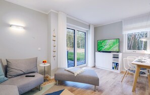 TV, fireplace, DVD player - Reetdachhaus 27 auf Usedom (Zirchow/Usedom)