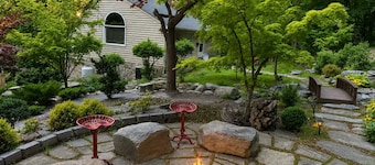 Private Luxury Mountain Retreat • Pool • Spa Shower • Fire Pit • Forest Views