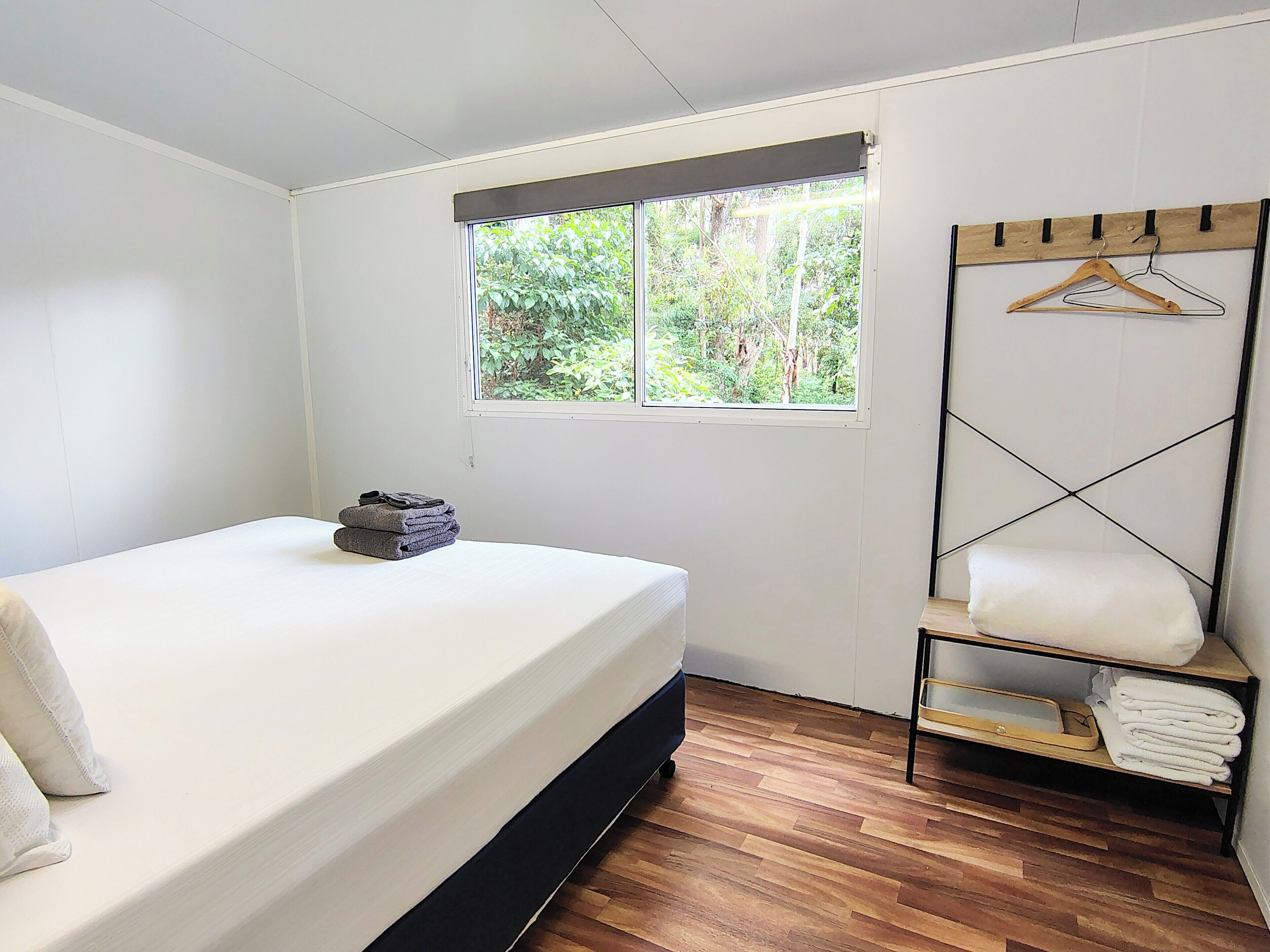 2 bedrooms, iron/ironing board, travel cot, bed sheets