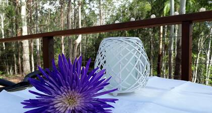 Lucas Parklands - The Studio, privacy on 26 acres, direct access to Great Walk
