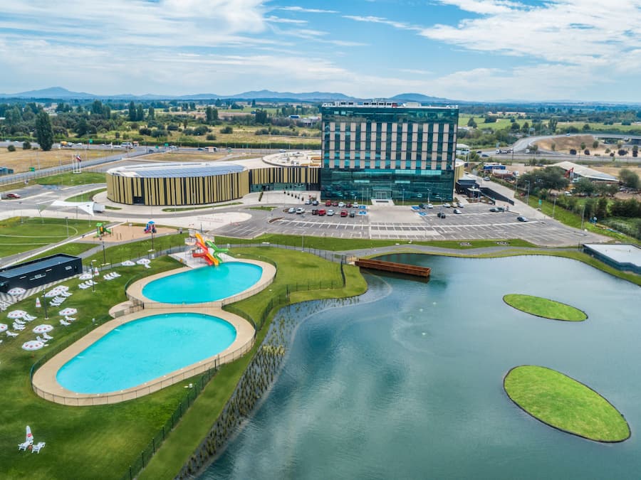 Indoor pool, outdoor pool, pool loungers