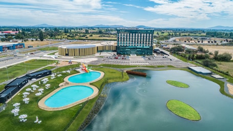 Indoor pool, outdoor pool, sun loungers
