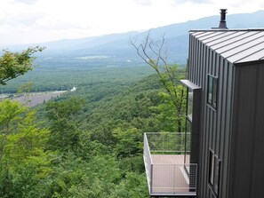 Vacation Home with Mountain View, Senkeidai Type 03. Available from 2 people | Bed sheets - Towa Pure Cottages (Nasu)