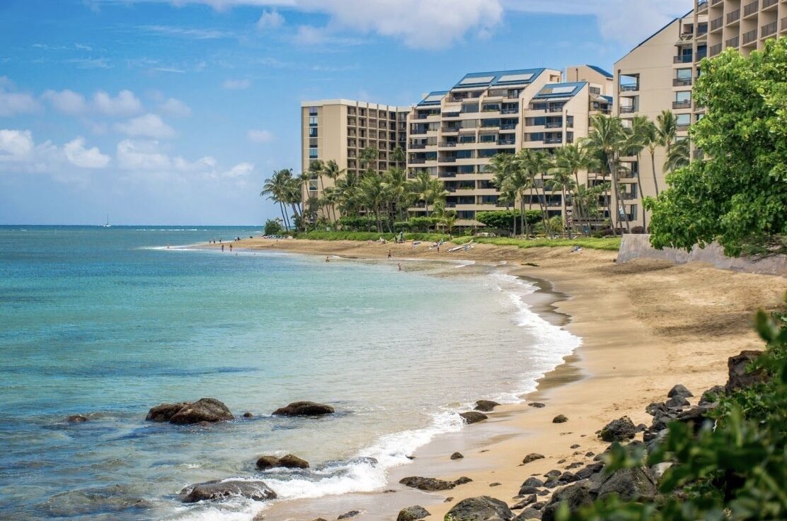 Solstolar och strandhanddukar