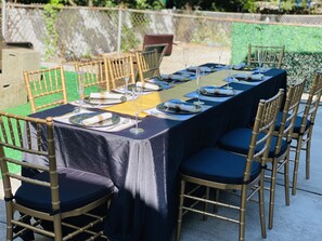 Outdoor dining