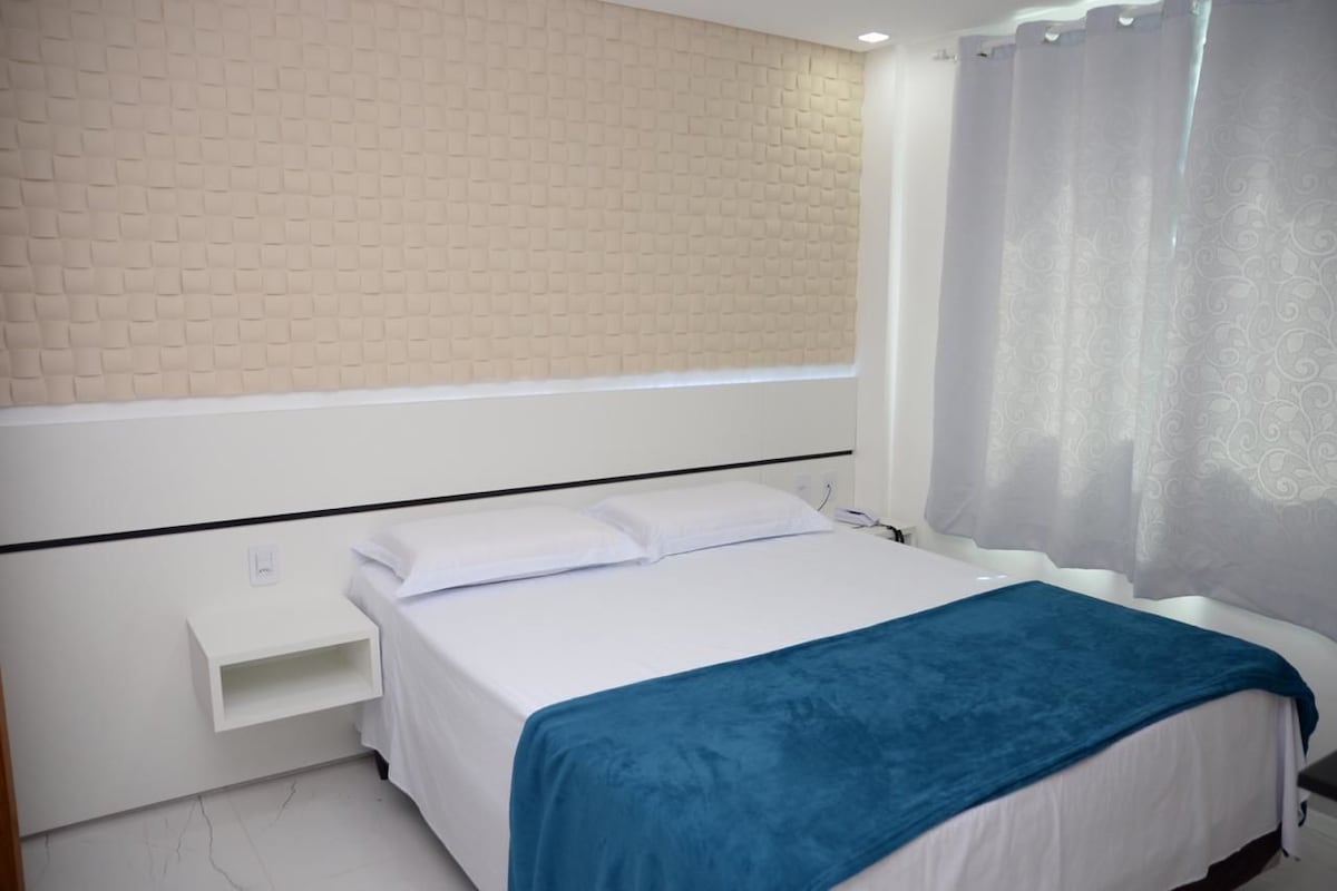Pillowtop beds, desk, laptop workspace, blackout drapes