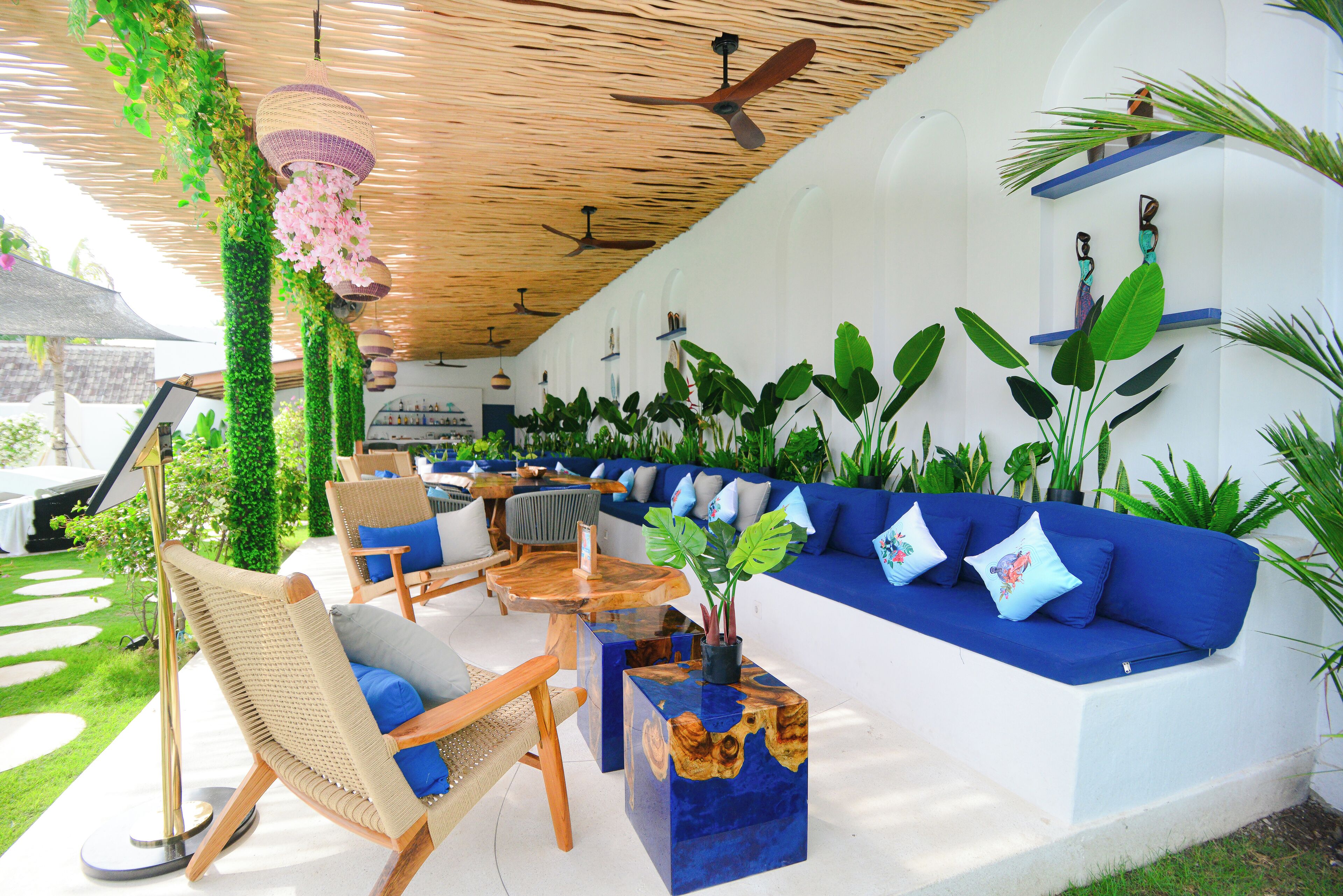 Photo - The Koho Air Hotel