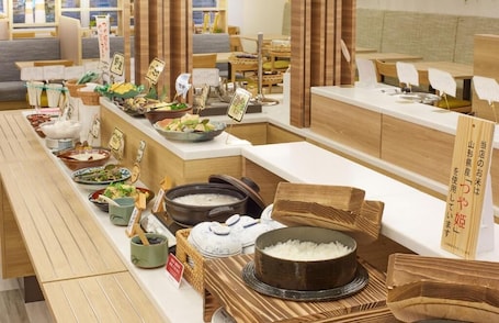 Dining. Richmond Hotel Yamagata Ekimae