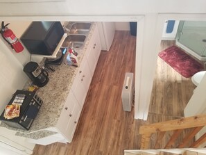 Interior - Lavender fairie dust Cottage/Tiny House ENTIRE SPACE HUGE Monthly DISC WIFI**W/D (Sequim)