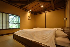 Japanese Western Style Room, KAJIKA, Shared Bathroom | In-room safe, free WiFi - Sansuikaku (Nasu)