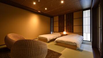 In-room safe, free WiFi