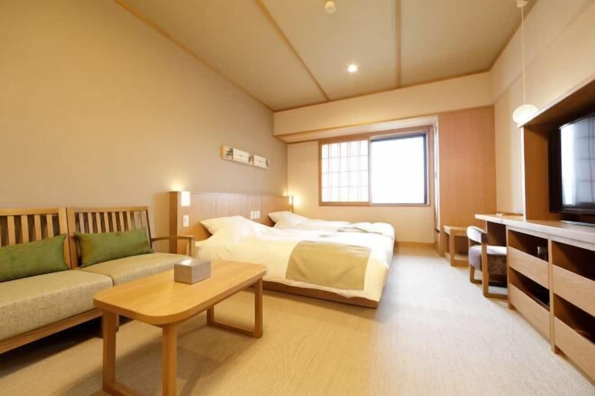 Coffres-forts dans les chambres, Wi-Fi gratuit, draps fournis