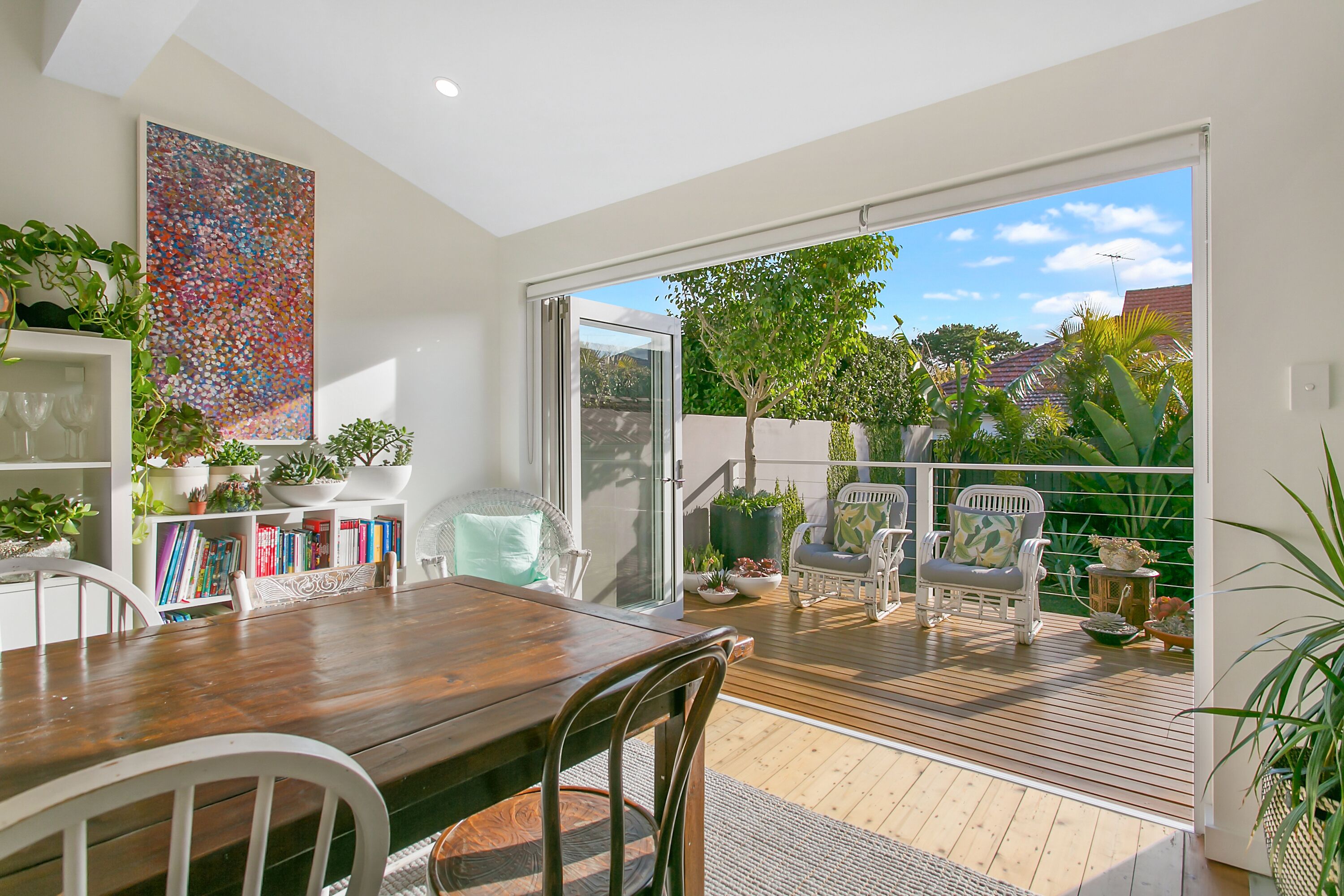 Bondi Bungalow - Garden + parking