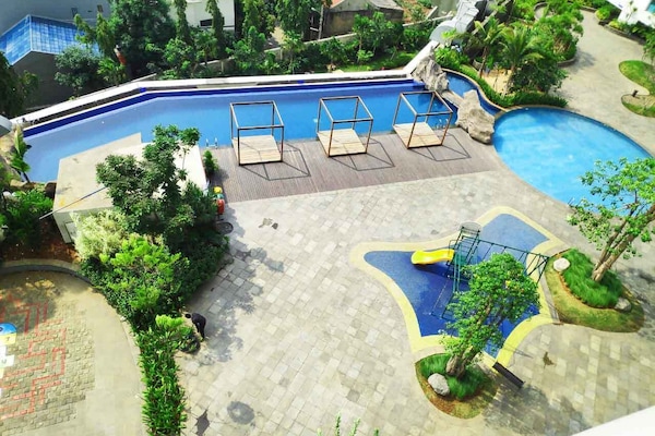 4 piscinas al aire libre