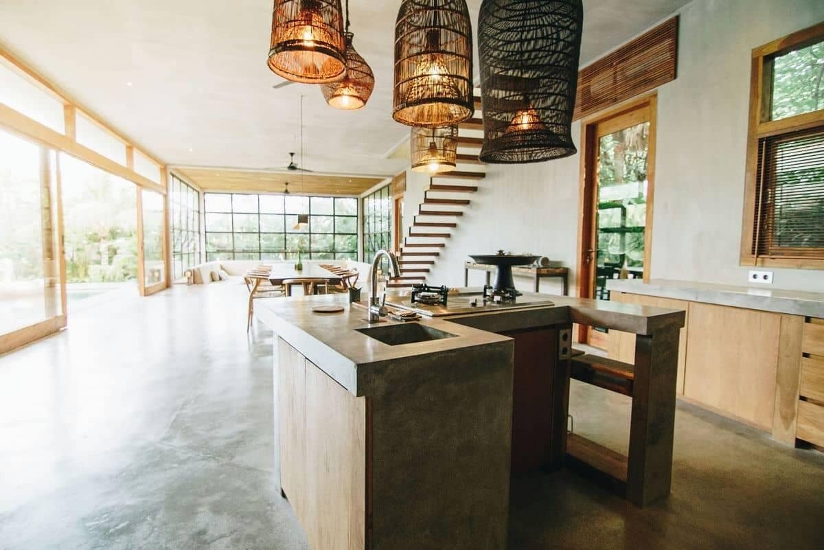 4 Bedrooms Private Pool Villa - 2 | Privékeuken | Een magnetron, een oven, een koffiezetapparaat/waterkoker