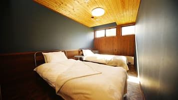 Private Vacation Home | 2 bedrooms, free WiFi, bed sheets