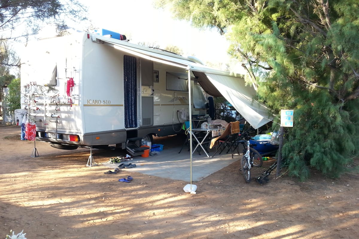 Empty lot (This empty spot has space for a caravan)
