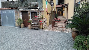 Fachada de la propiedad