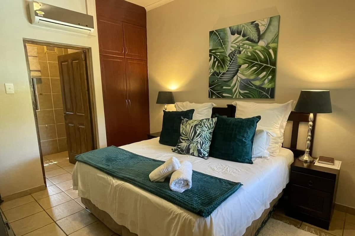 In-room safe, desk, free WiFi, bed sheets