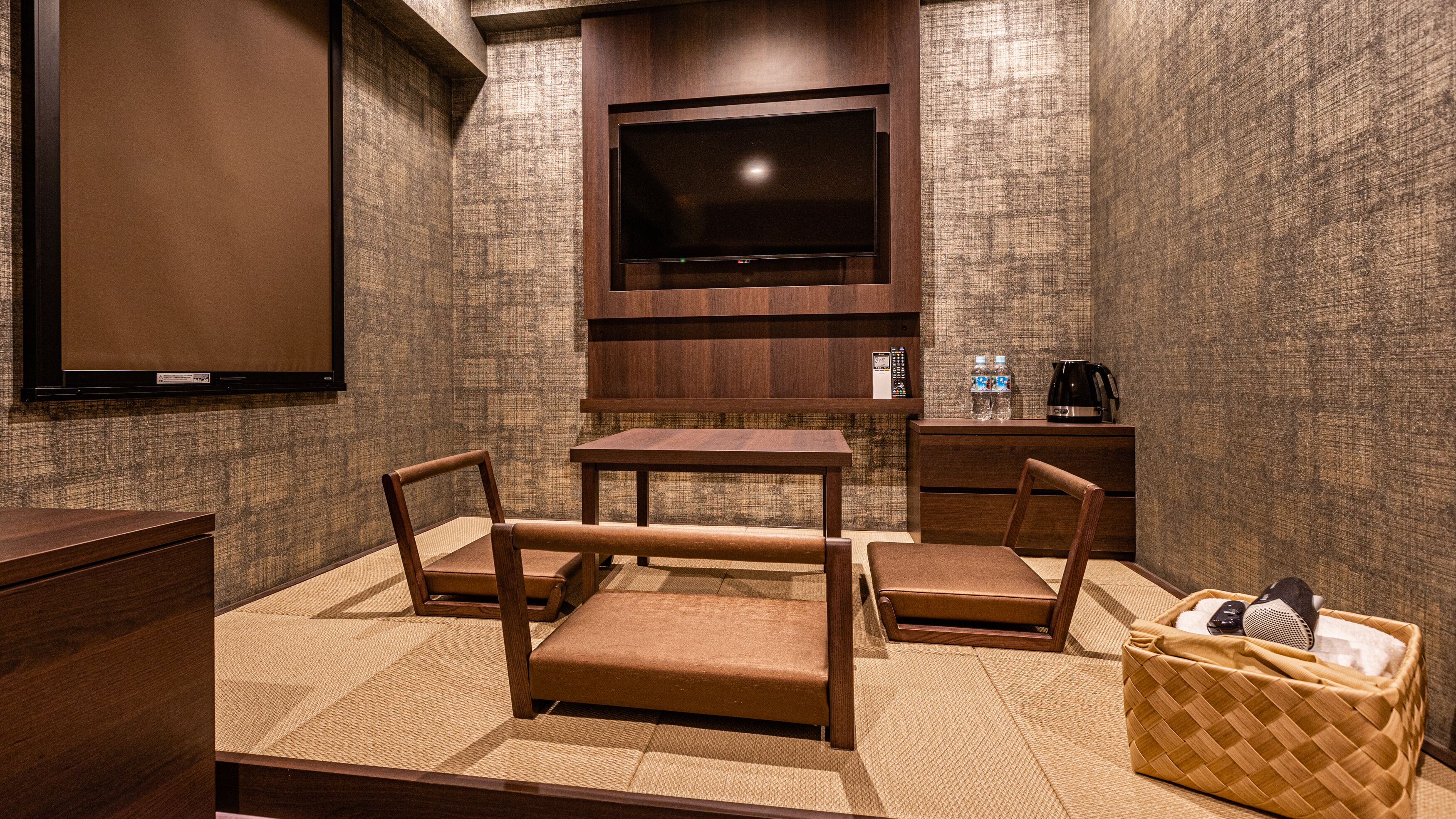 galois suite for 3 guests | 1 bedroom, premium bedding, down duvets, memory-foam beds