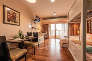 1 bedroom, WiFi - [EXCLUSIVE FAMILY SUITES] SUNWAY PYRAMID RESORT SUITES 4 PAX (Bandar Sunway)