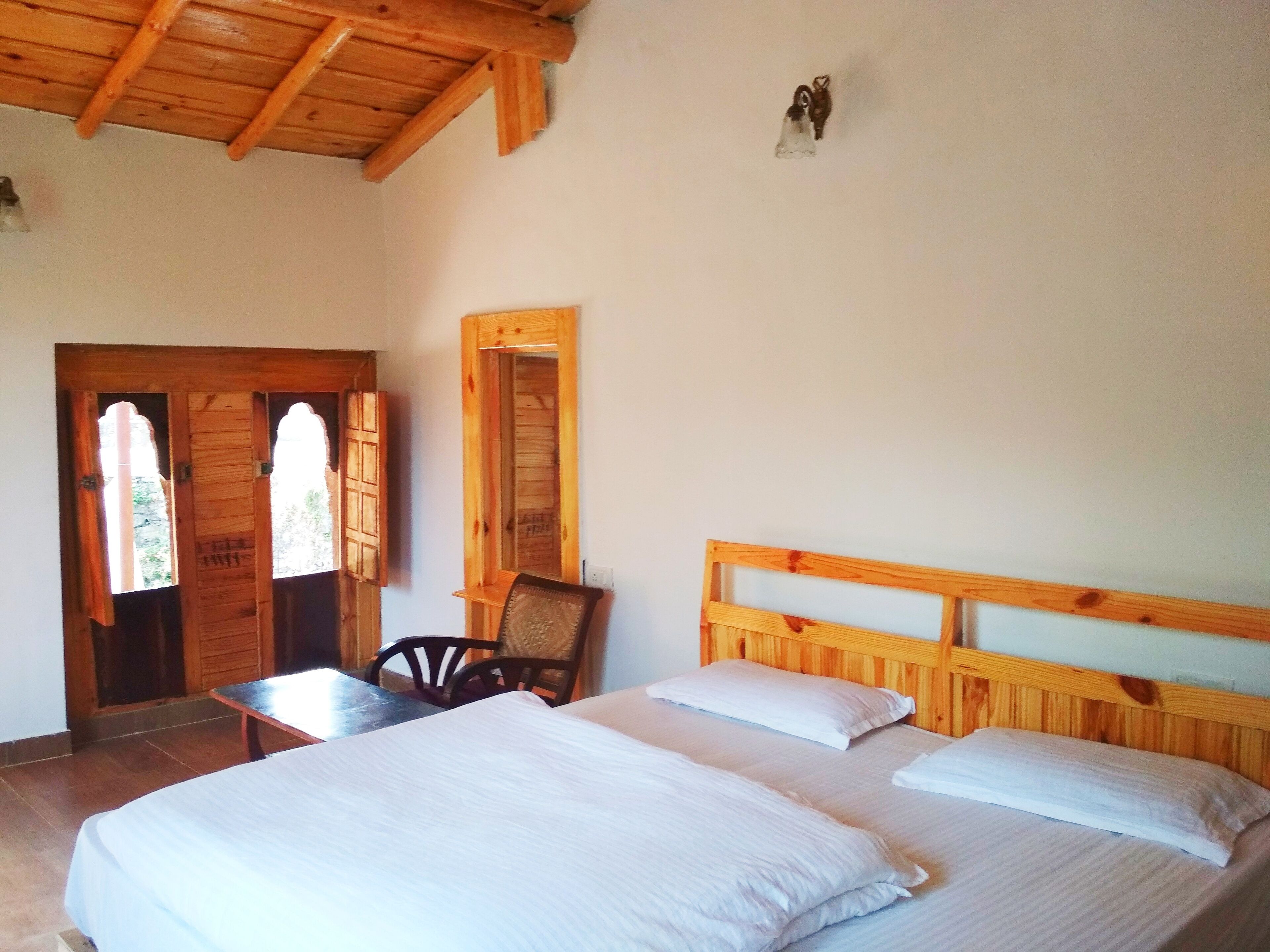 1 bedroom, bed sheets