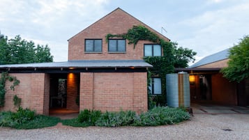 Fachada da propriedade