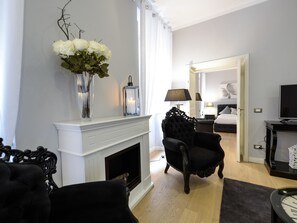 Apartment (2 Bedrooms) | Wohnbereich