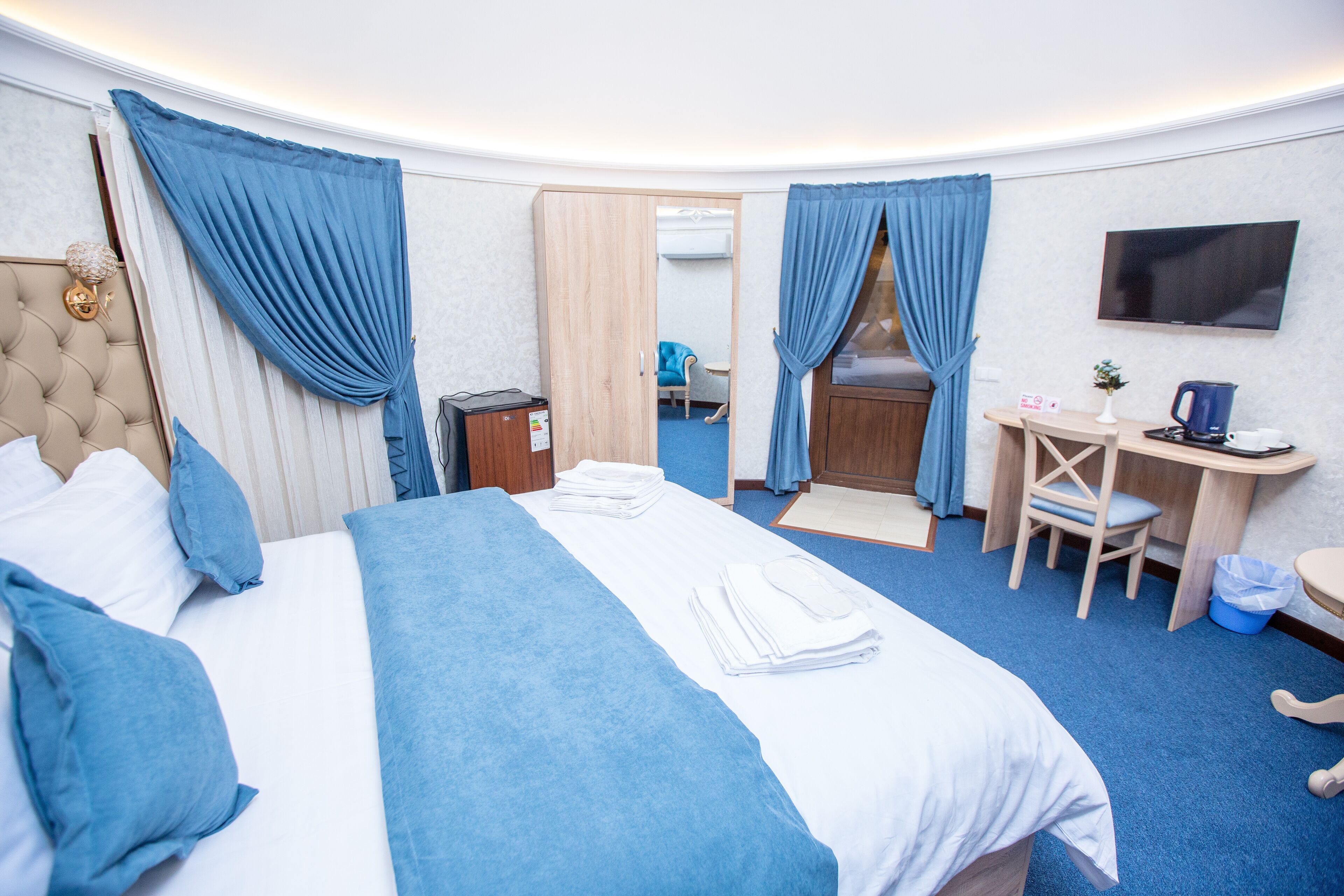 Deluxe Double Room | Premium bedding, down duvets, minibar, in-room safe