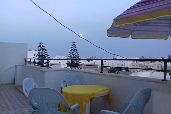Γεύματα σε εξωτερικό χώρο
