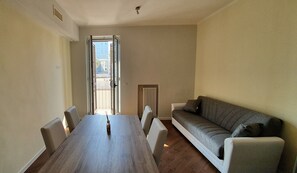 Smart TV, stereo - Claudia Apartment (CIN): IT072006C200046097 (Bari)