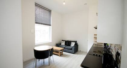 Pretty Properties Grange House Apartment 5