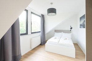 1 bedroom, individually decorated, individually furnished - Glück Auf Appartements Kammerstraße (Duisburg)