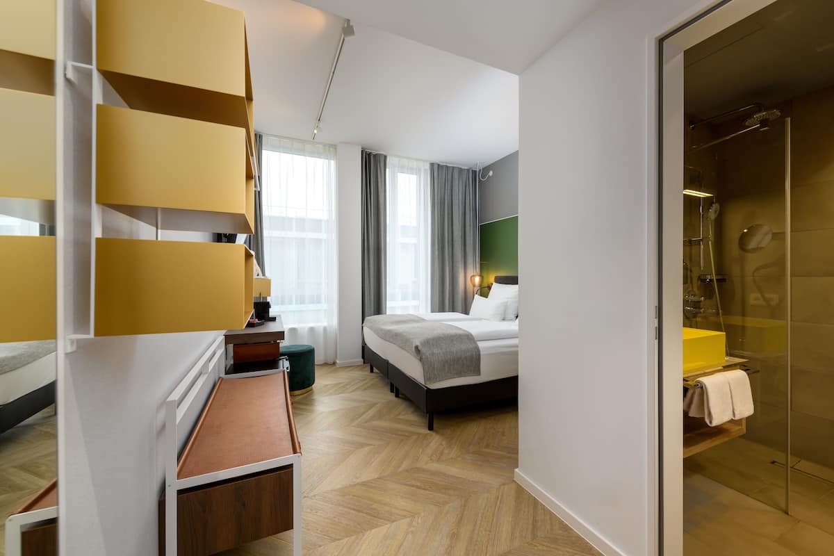 Superior Room | In-room safe, desk, soundproofing, iron/ironing board (on request)