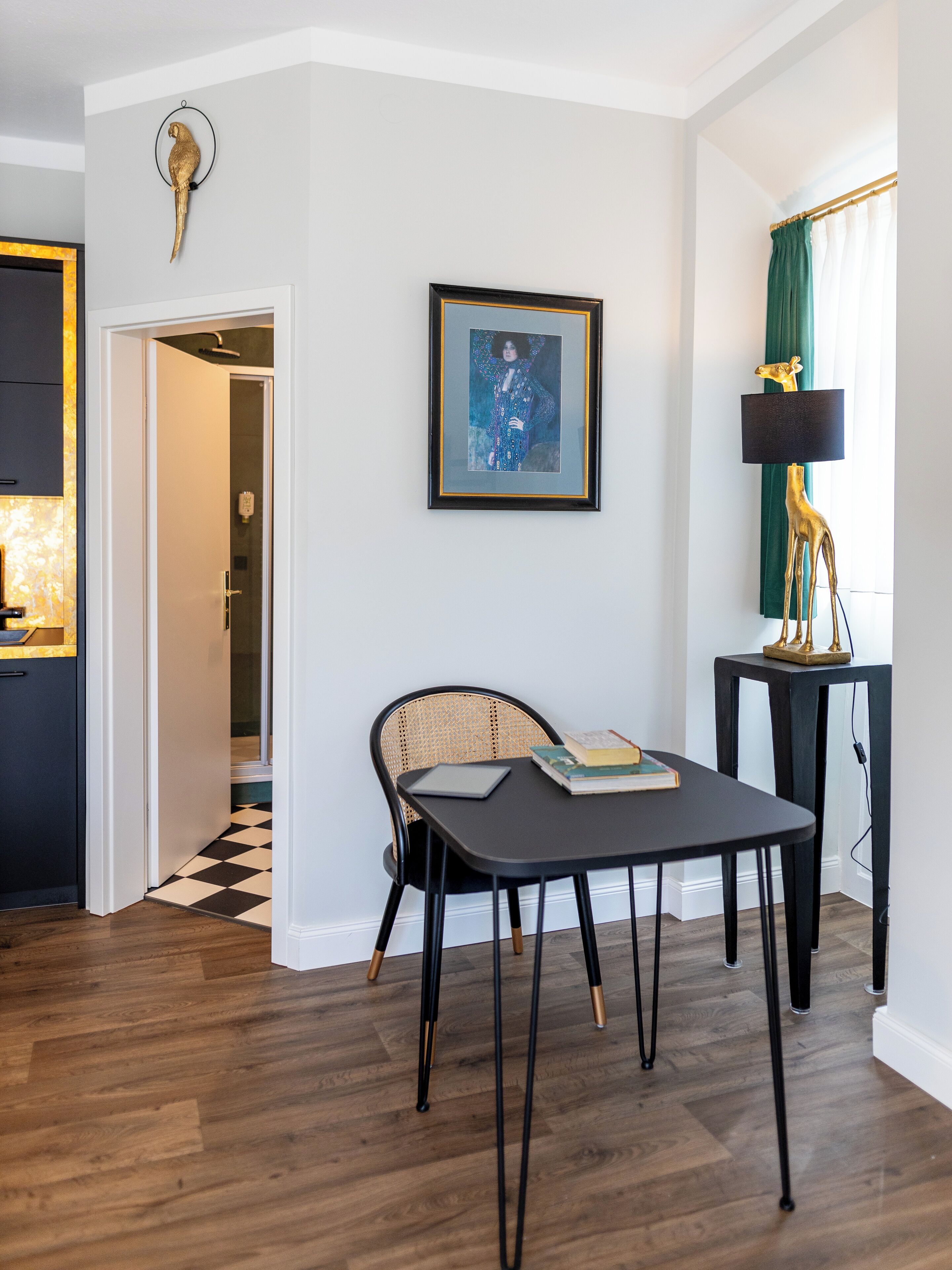 double room | 1 bedroom, desk, cots/infant beds, free wifi