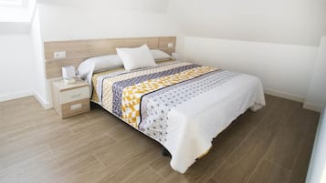 1 dormitorio y ropa de cama
