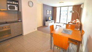 Apartment, 1 Bedroom | In-room dining - 128 On The Terrace (East Perth)