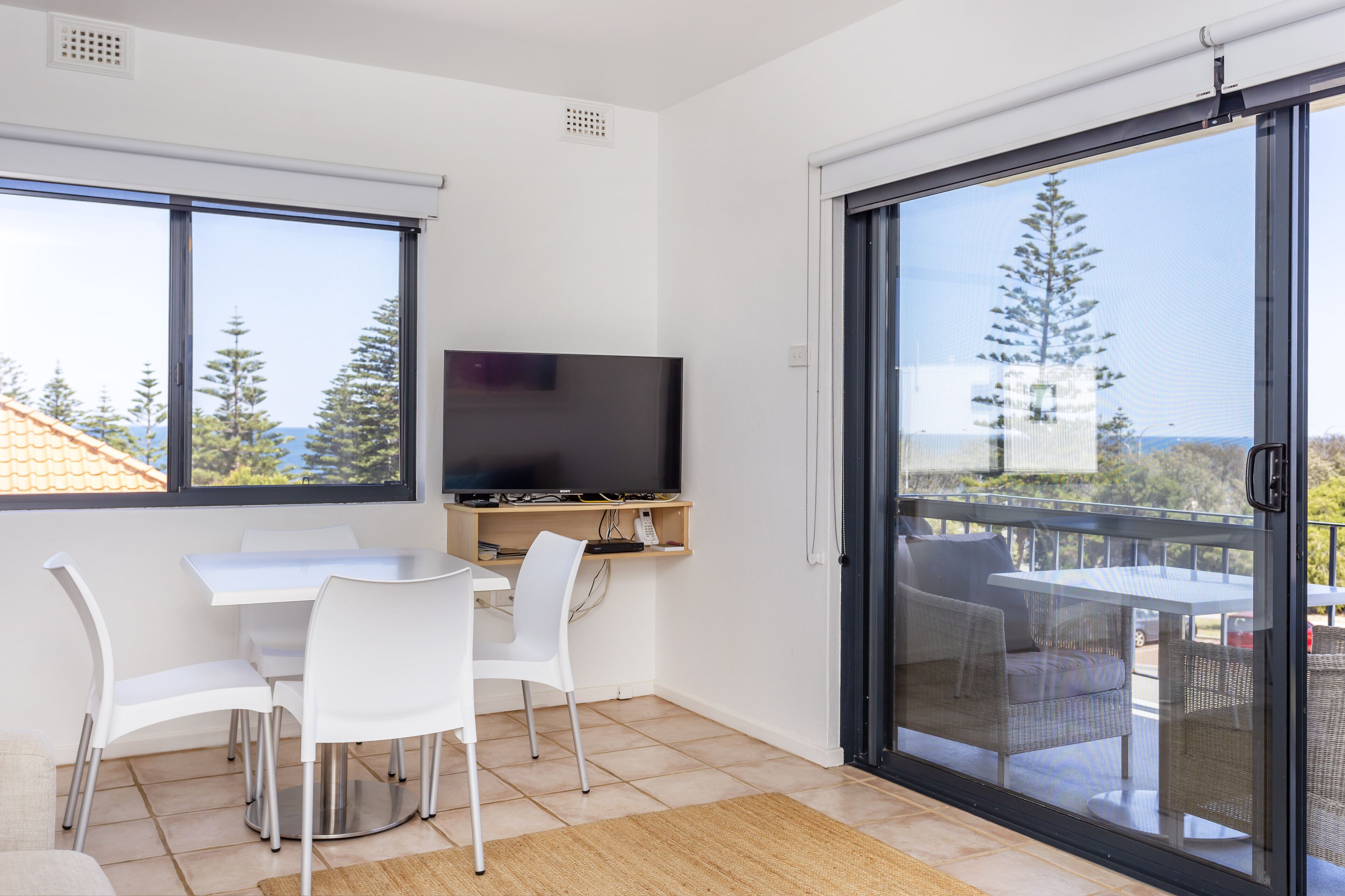 Appartement, 2 chambres | Salle de séjour