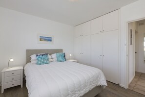 Apartment, 2 Bedrooms | 2 bedrooms, iron/ironing board, free WiFi