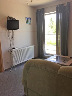 公寓, 1 间卧室 | 起居区 | 平板电视