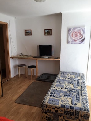 Standard-Doppelzimmer, Gemeinschaftsbad | Kostenloses WLAN