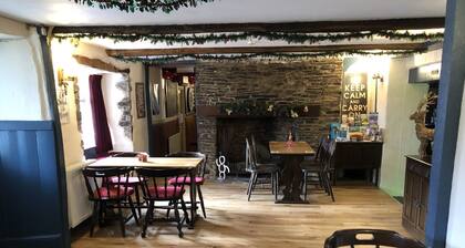 Blue Lion Inn