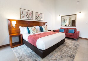 3 habitaciones y caja de seguridad en la habitación