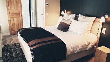 Double Room (Bouleau) | 1 bedroom, soundproofing, free WiFi, bed sheets