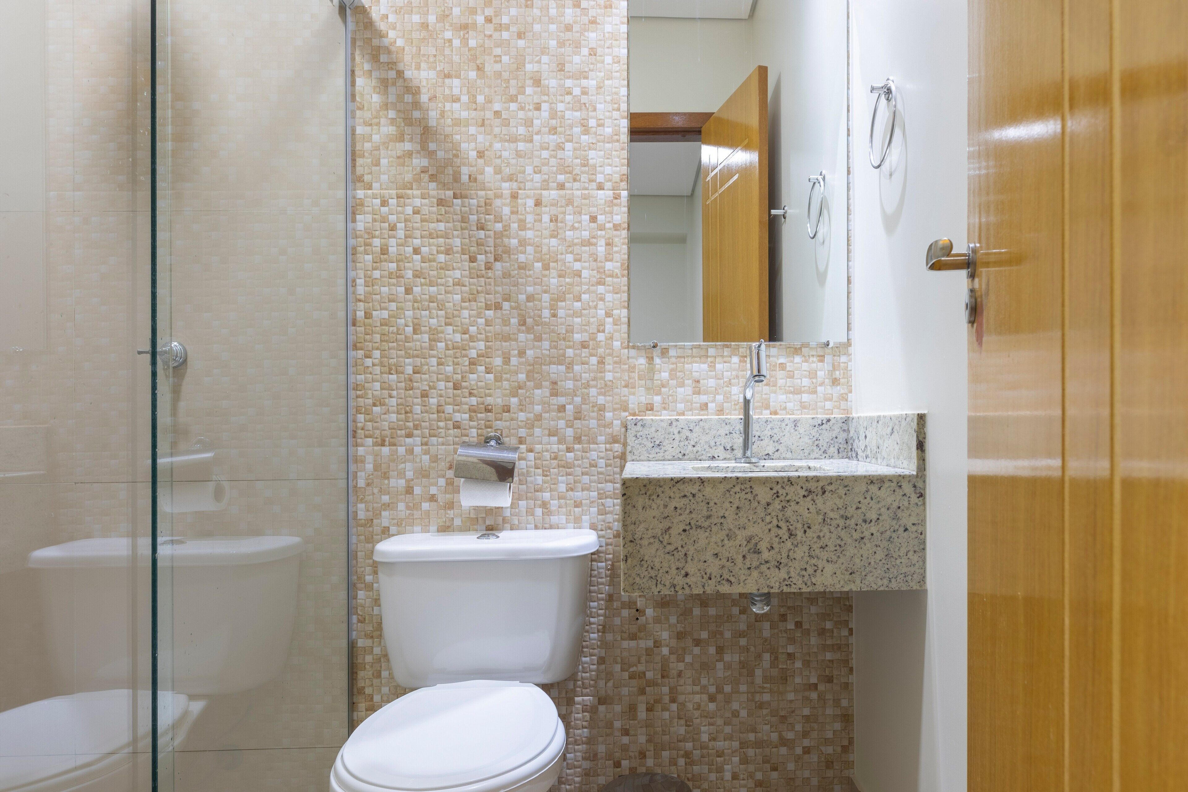 twin room | bathroom | shower, free toiletries, towels, soap