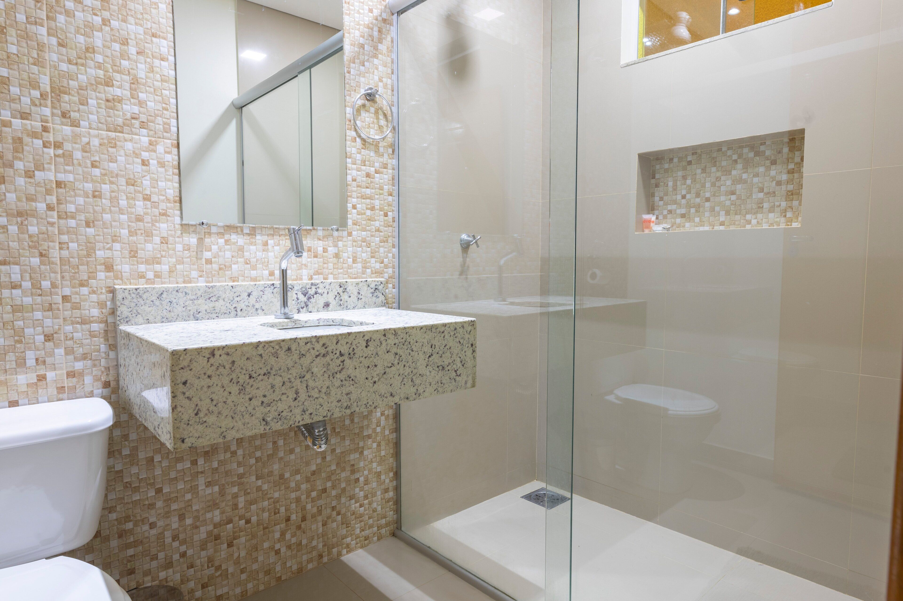 shower, free toiletries, towels, soap