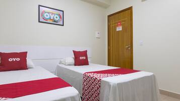 Twin Room | 1 bedroom, minibar, desk, free WiFi